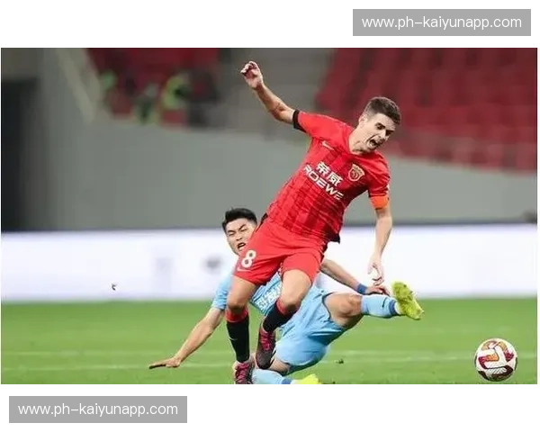 中超进球集锦:激情瞬间点燃绿茵战火 中超进球集锦:激情瞬间点燃绿茵战火